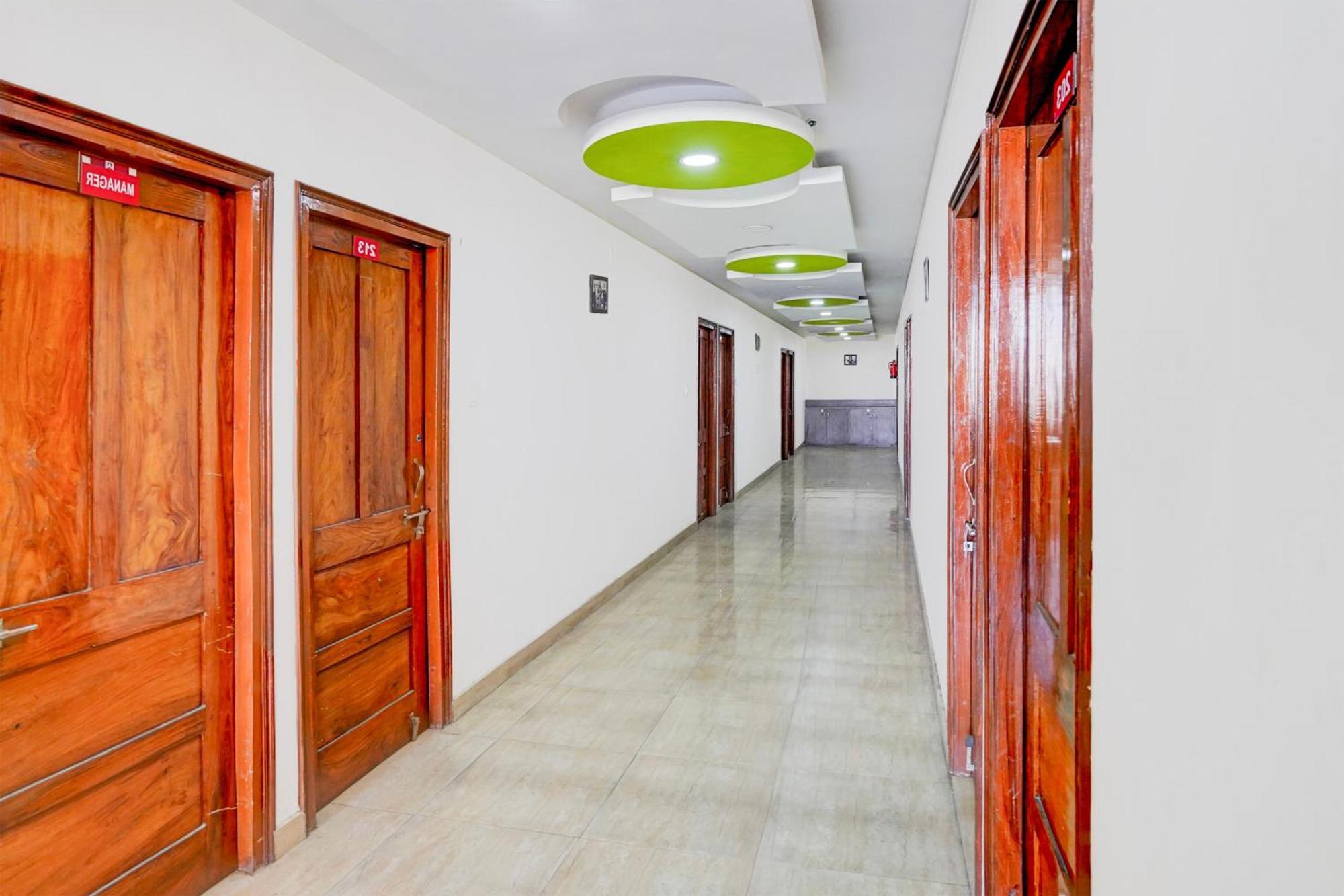 Super Hotel O Jwalapur Near Prem Ashram Haridvár Kültér fotó